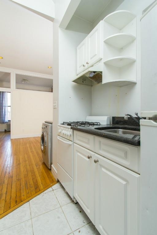 Copy of 248 Mott Street, Unit 21 - Photo 3