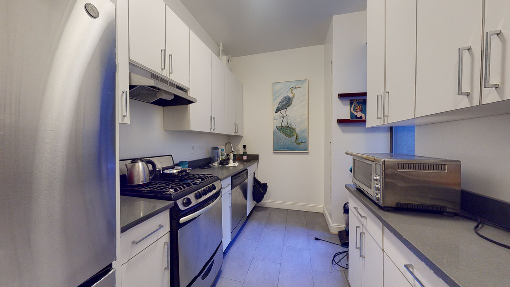 206 West 104th Street - Photo 3