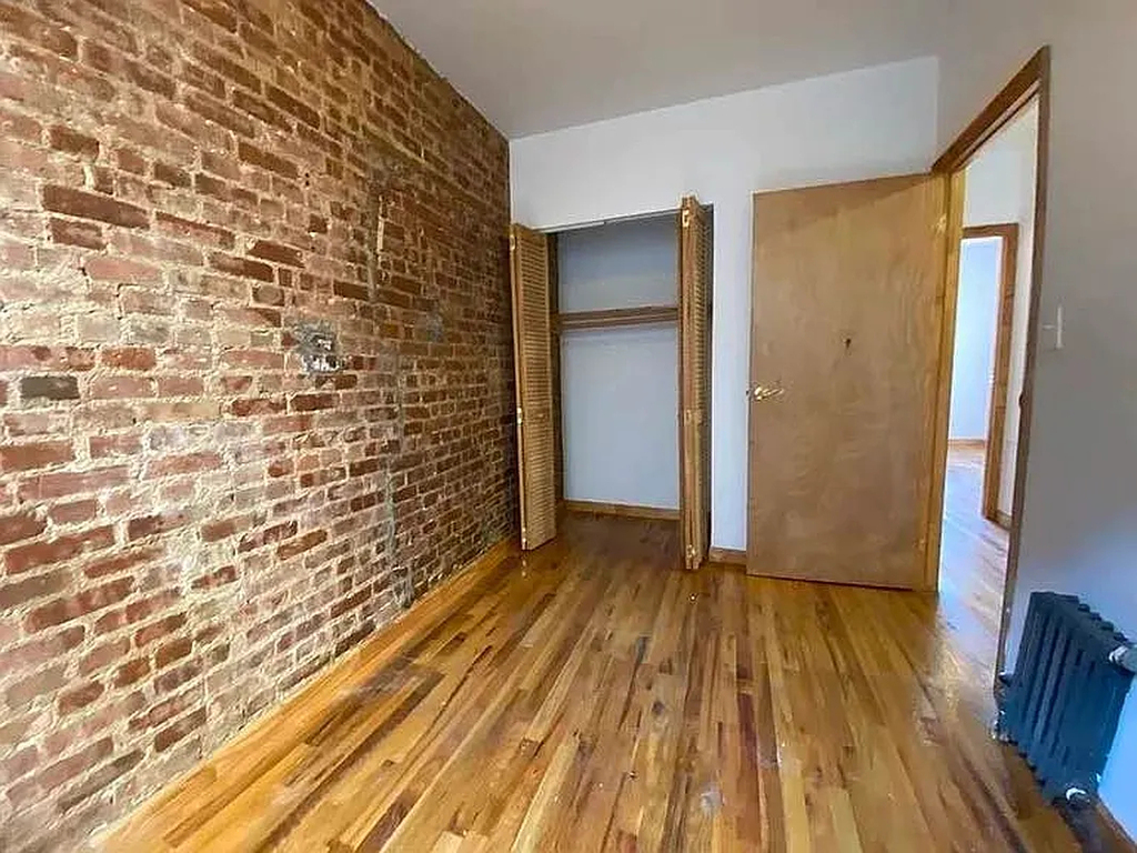 540 East 5th Street - Photo 10
