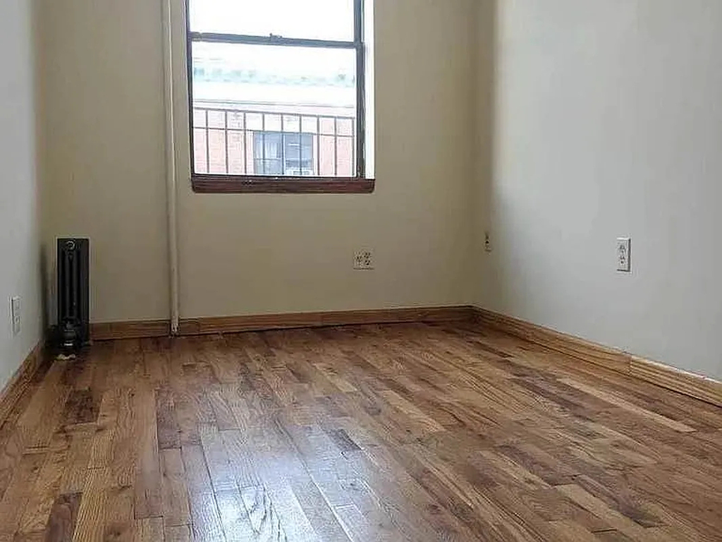 540 East 5th Street - Photo 12