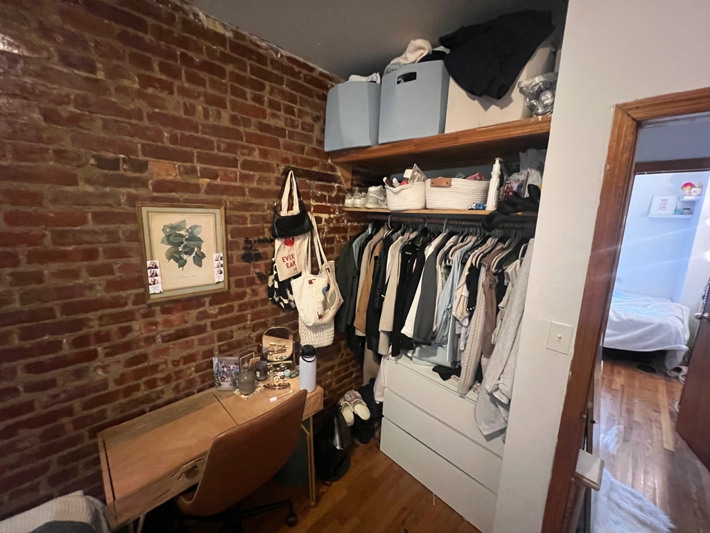 540 East 5th Street - Photo 9