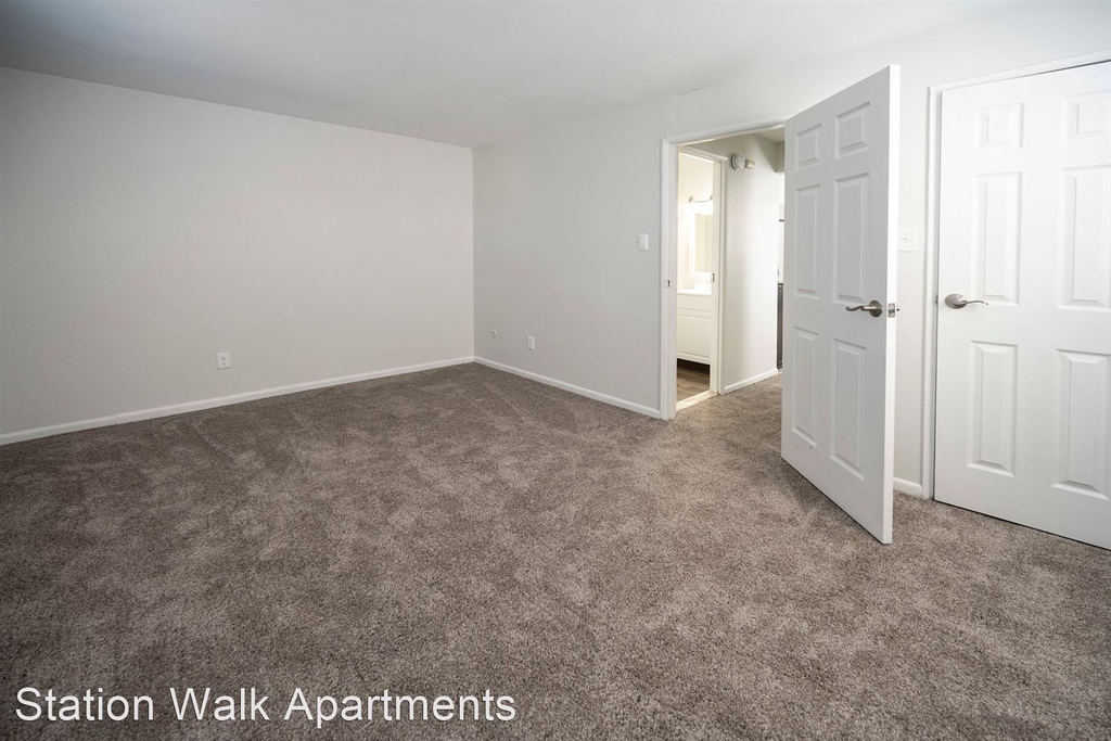 13659 Philmont Avenue - Photo 4