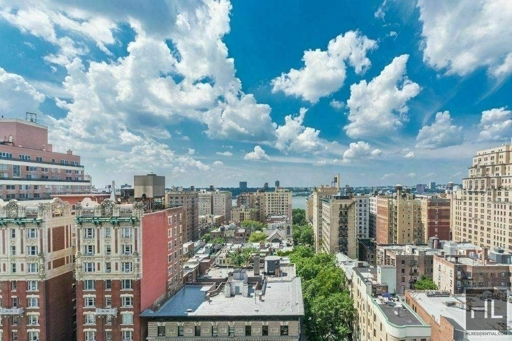 West 91st Street - Photo 9