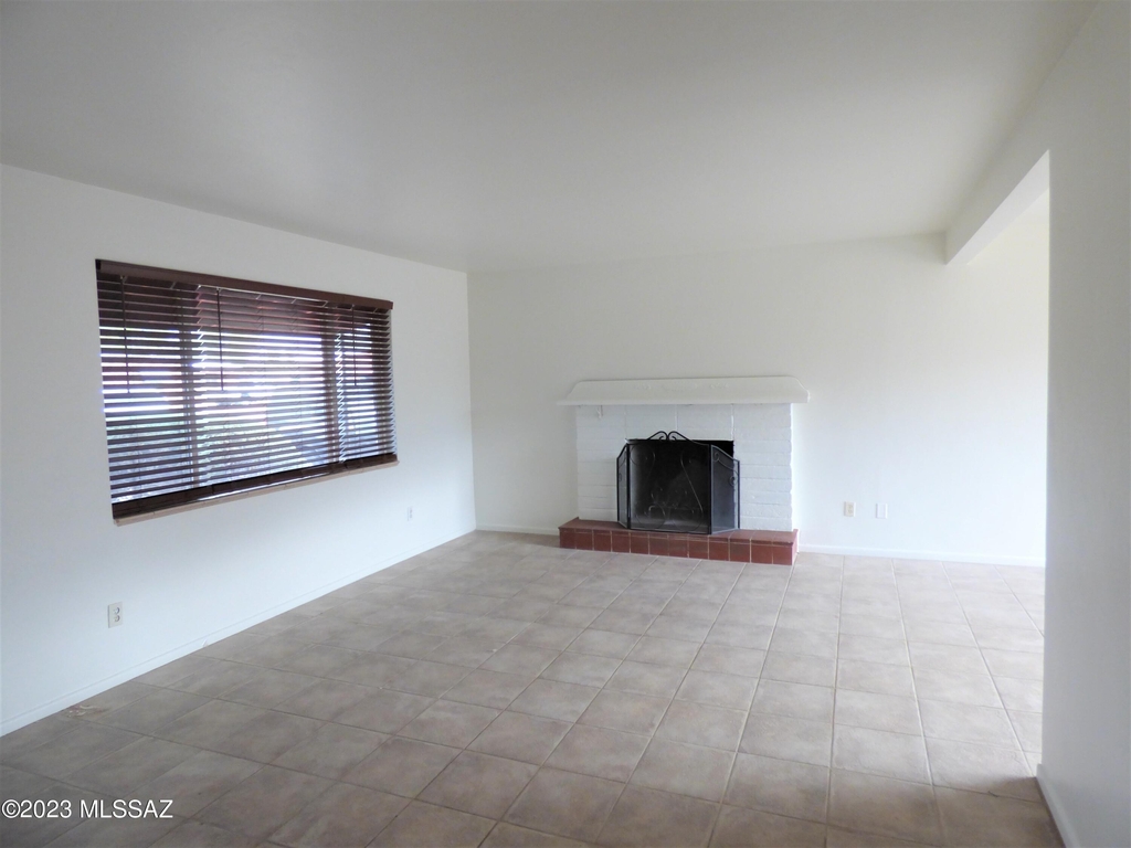 4234 E Waverly Street - Photo 8