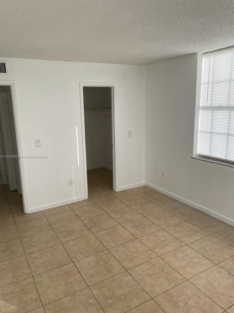 13455 Ne 10th Ave - Photo 10