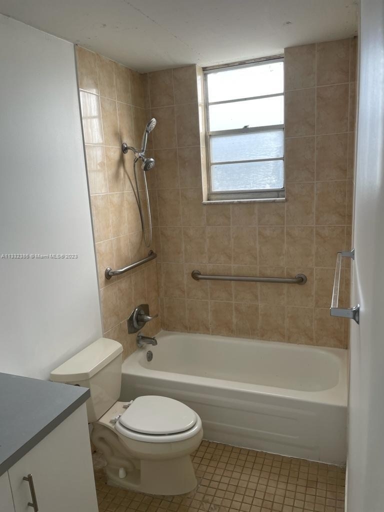 13455 Ne 10th Ave - Photo 11