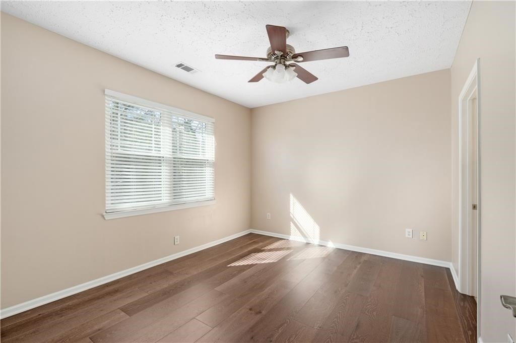 5559 Glenridge Drive # 2408 - Photo 9