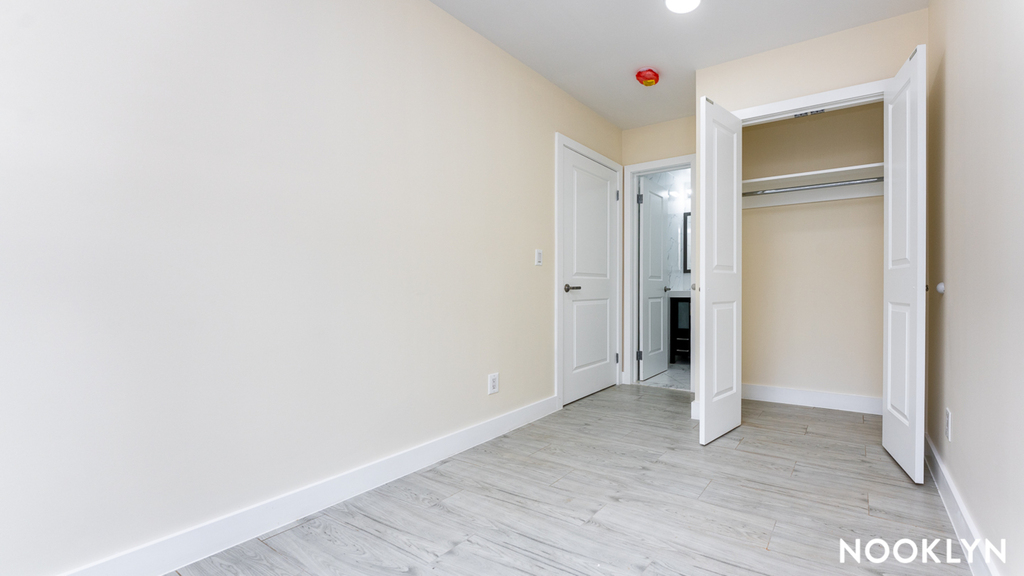 1079 Lafayette Avenue - Photo 1