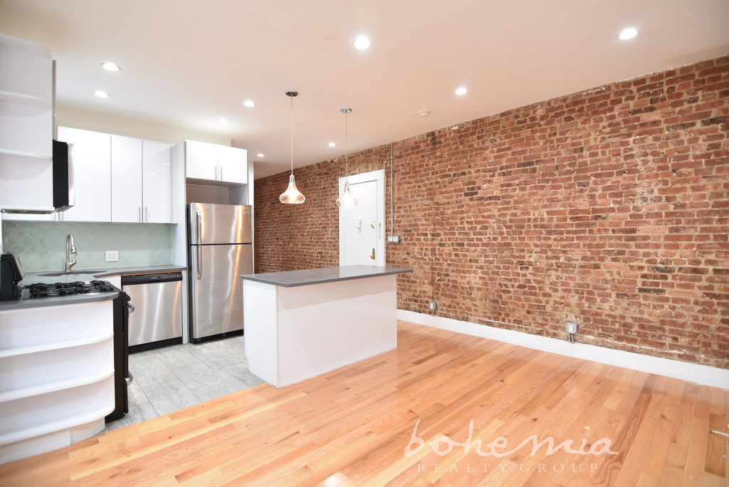 555 West 151st Street - Photo 2