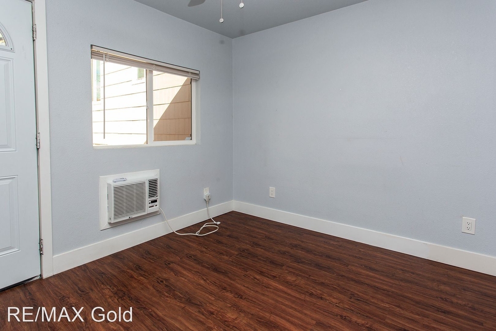 232 Caliente Street - Photo 10