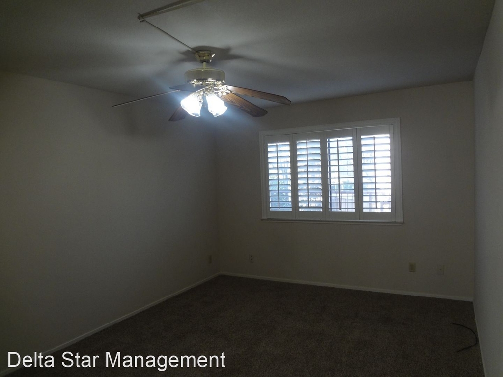 7946 Arcade Lake Lane - Photo 19