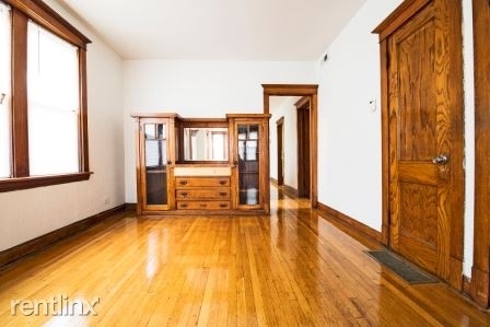 2542 S Trumbull Ave - Photo 8