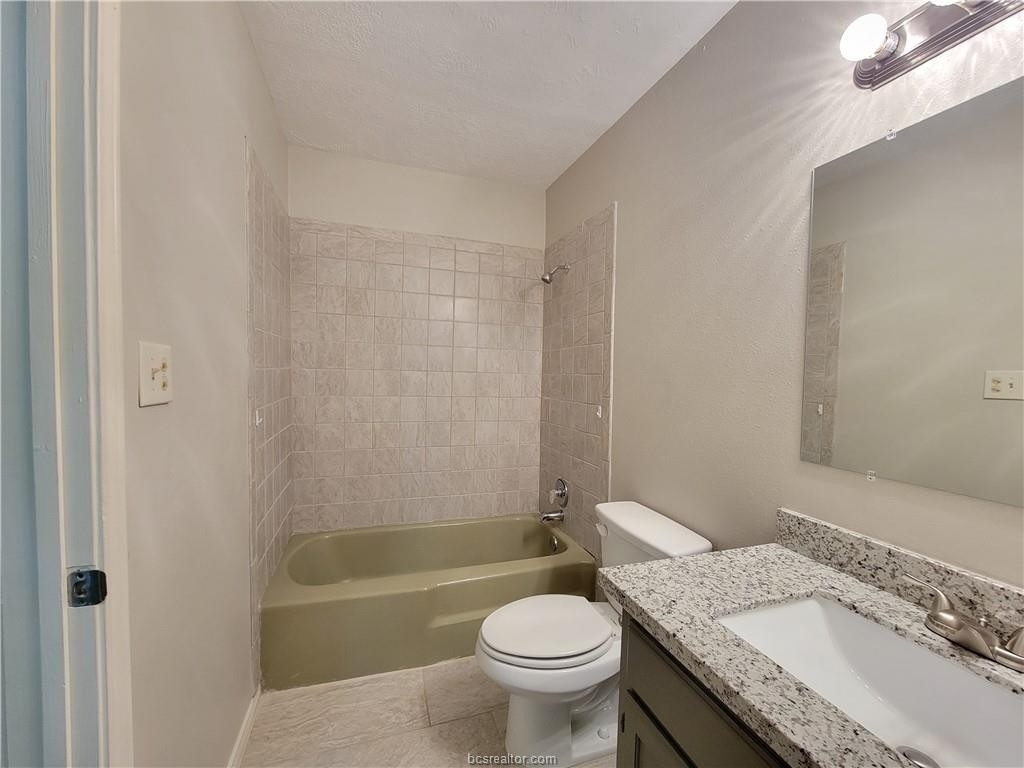 1003 East 24th Street - Photo 7