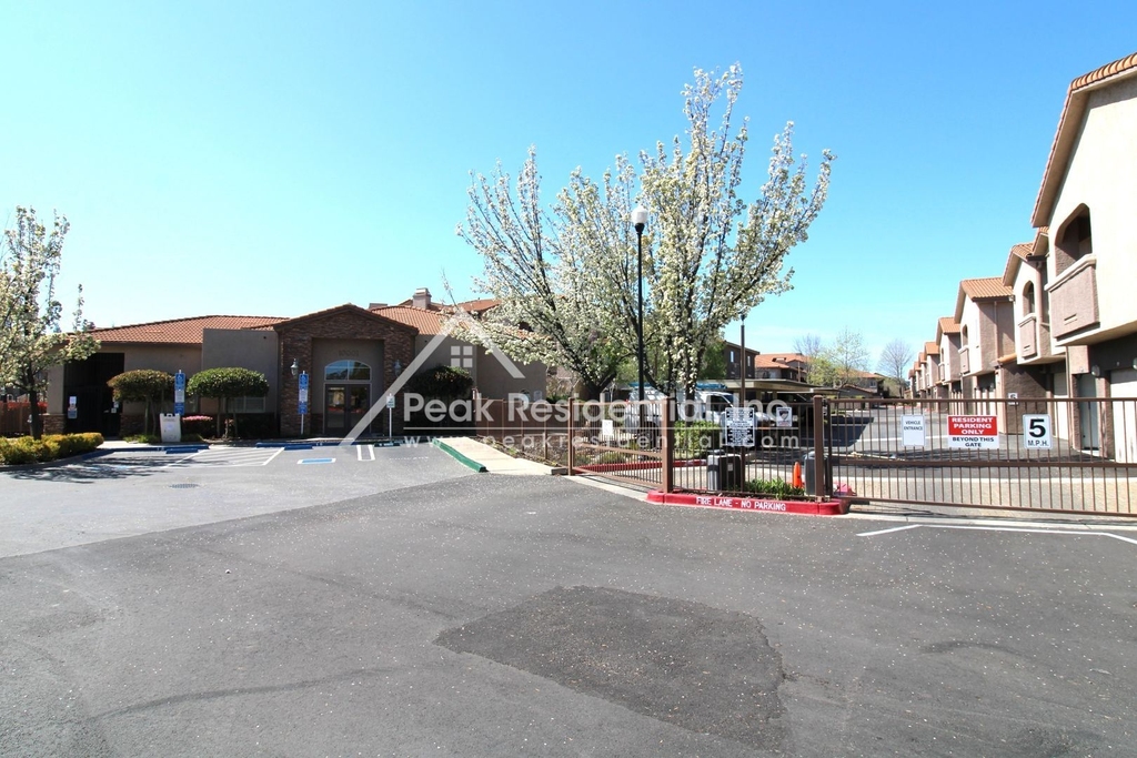 10001 Woodcreek Oaks Blvd #1525 - Photo 1