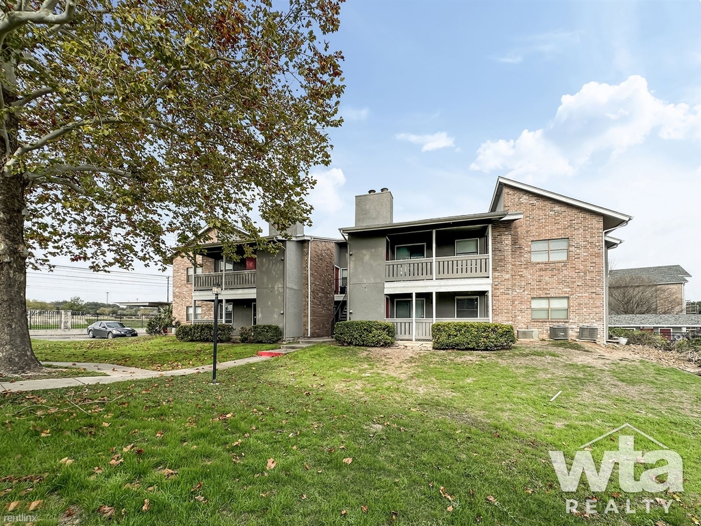 5650 Grissom - Photo 0