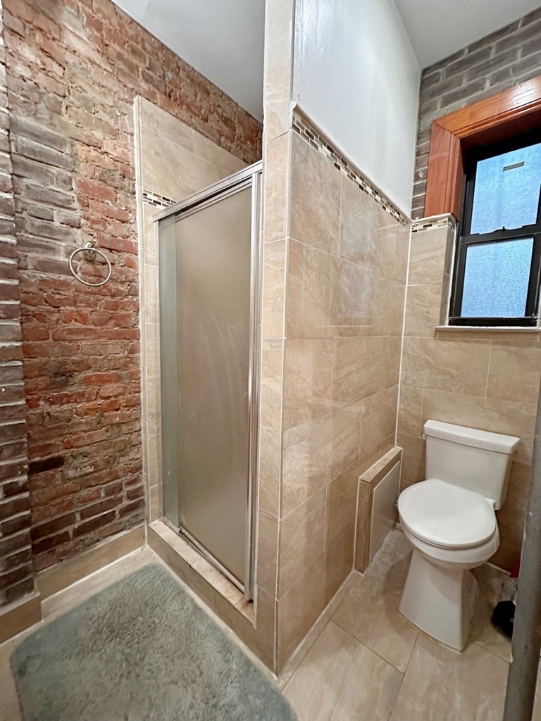 424 East 13th Street - Photo 13