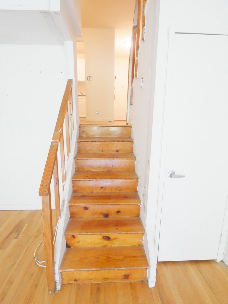 327 East 34th Street - Photo 2