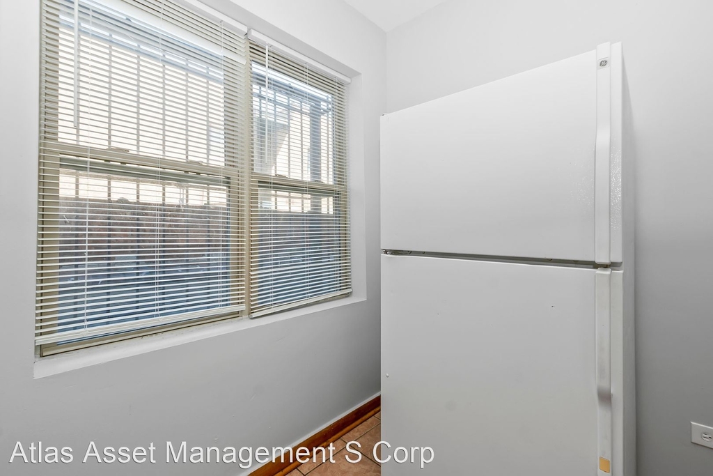 3014 W 63rd St - Photo 5