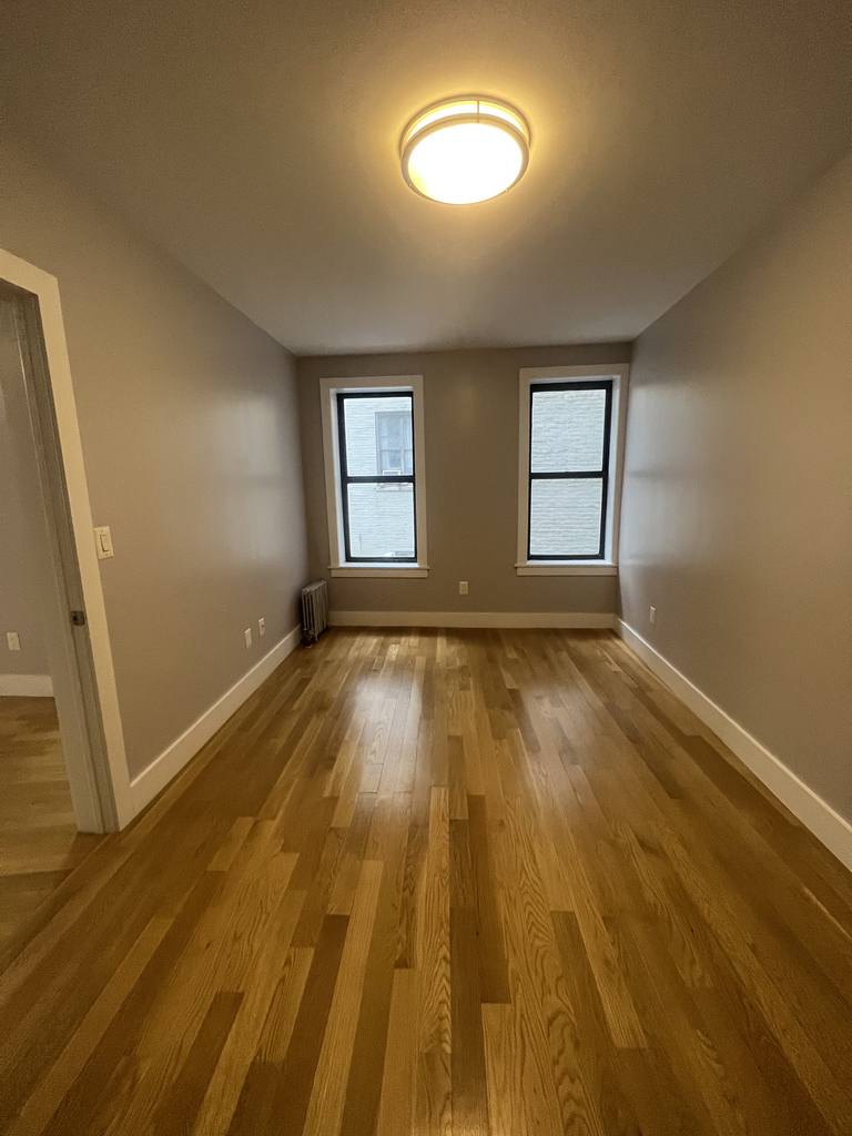 105 Haven Avenue - Photo 4