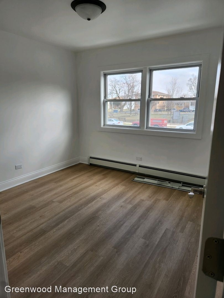 100-104 N 13th Avenue - Photo 1