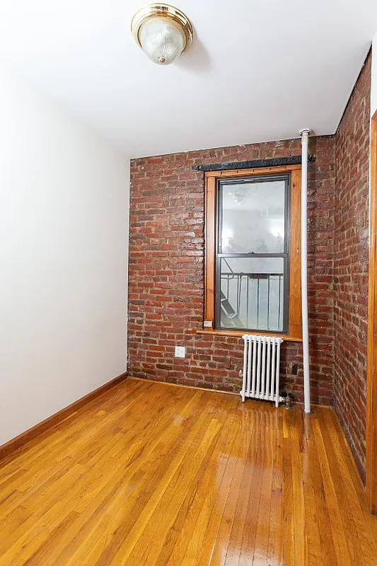 410 East 13th Street - Photo 2