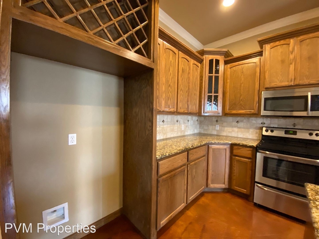 3025 Silver Saddle - Photo 6