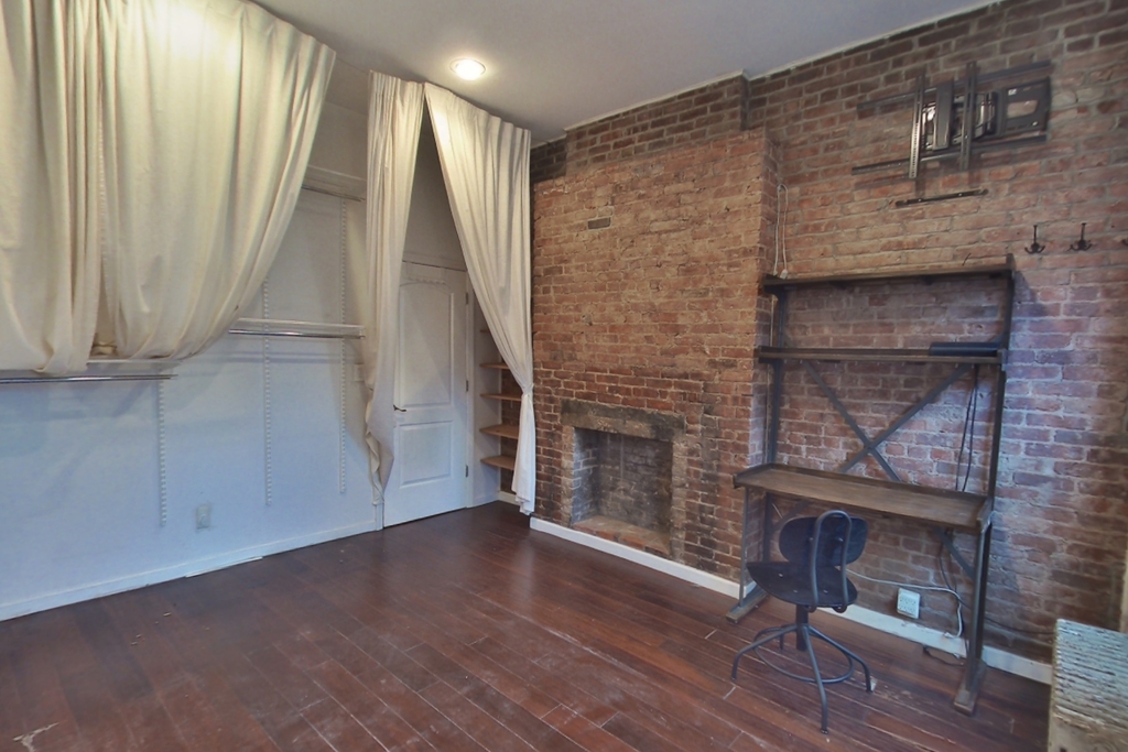 189 Hester Street - Photo 3