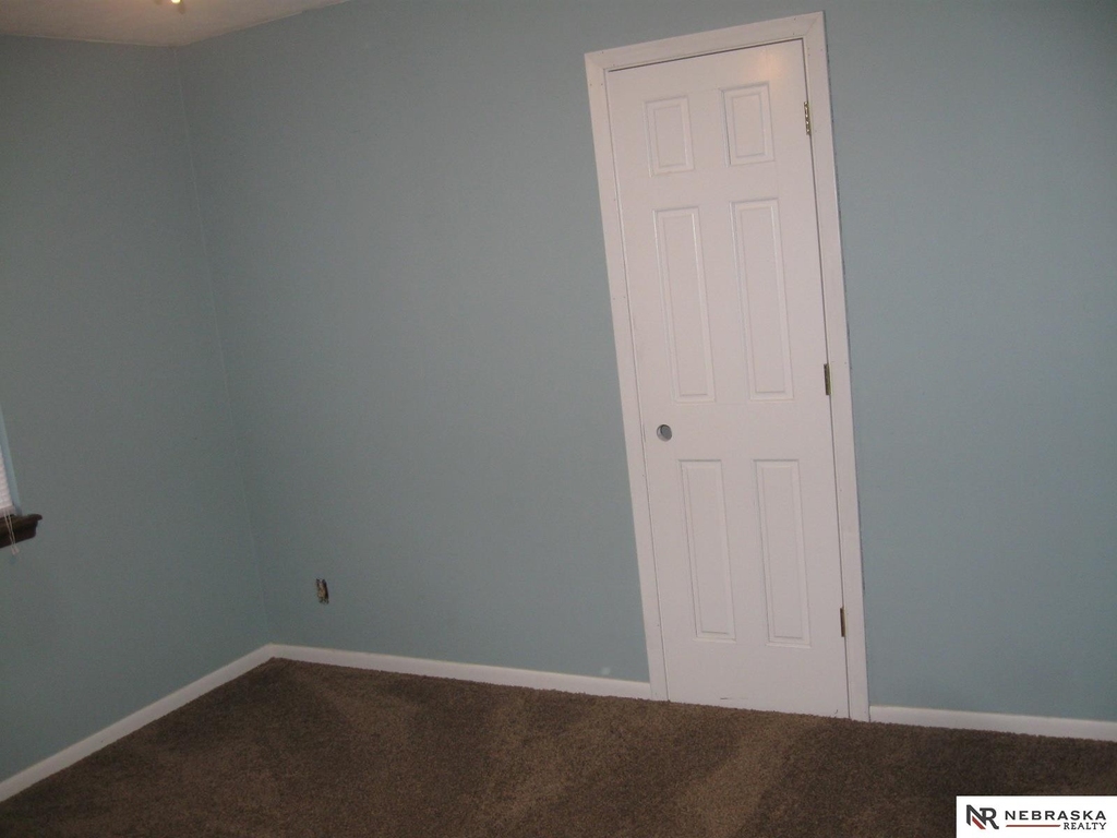 10636 Nicholas Street - Photo 9