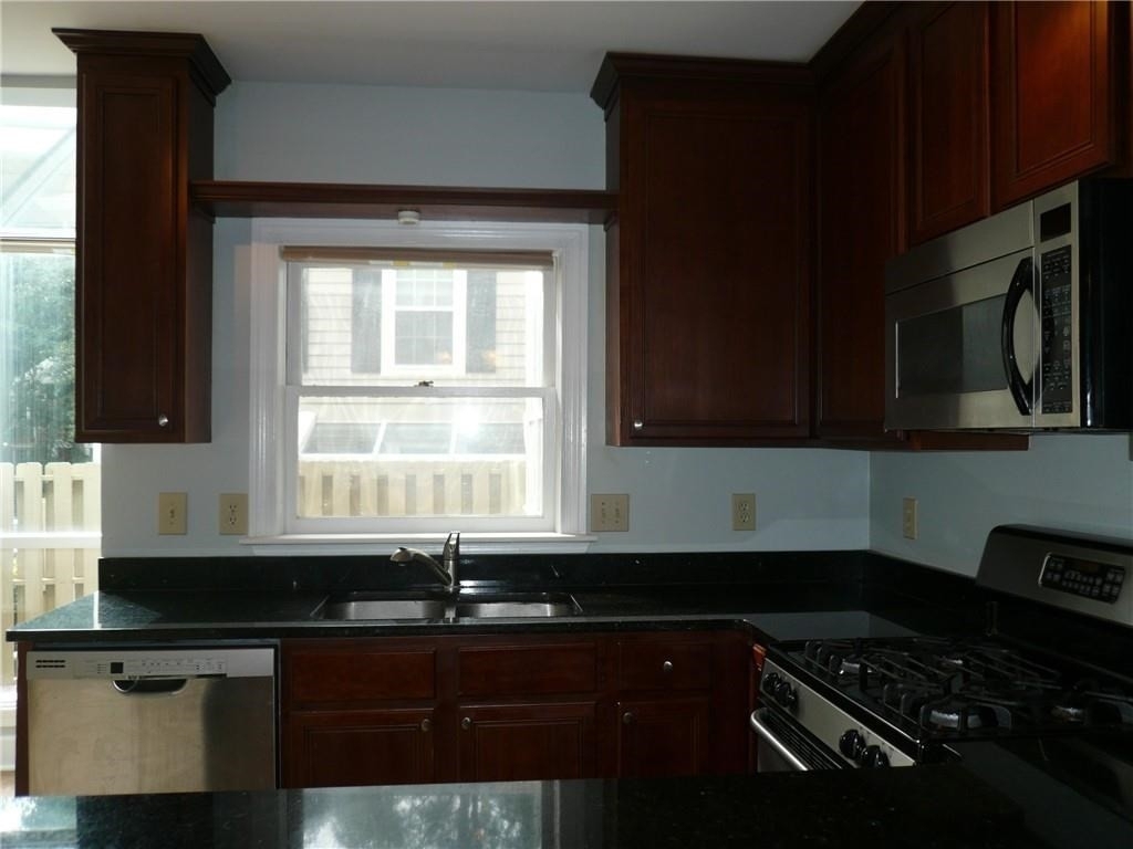 34 Mount Vernon Circle - Photo 11