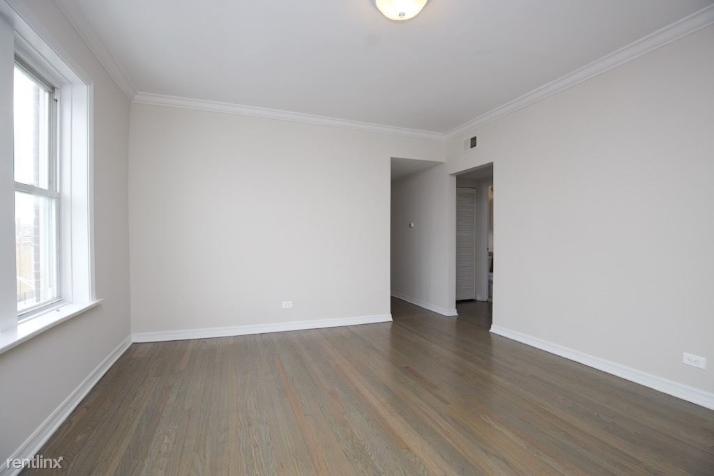 3004 N. Whipple, Unit 4 - Photo 9