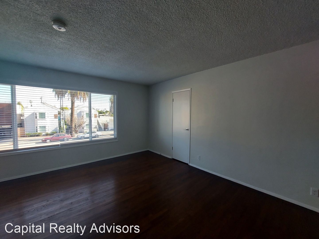 939 Pacific Ave - Photo 2