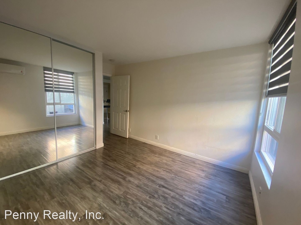 5540 Lindo Paseo Apt #3 - Photo 7