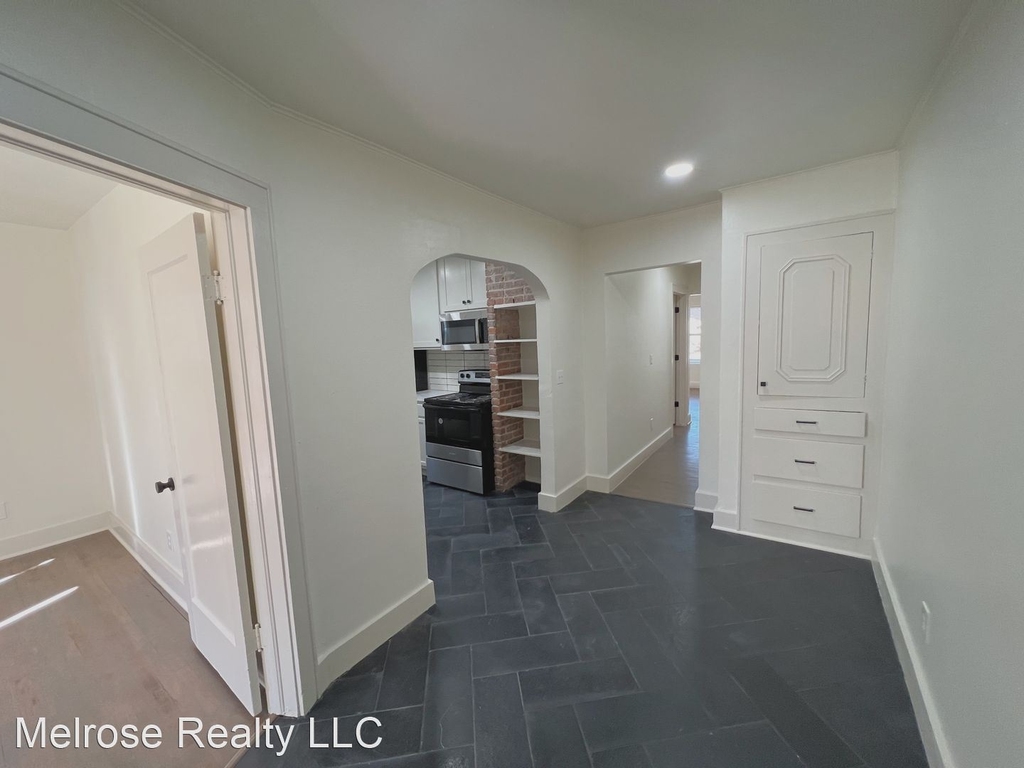 2544 Nw 21st Street - Photo 9