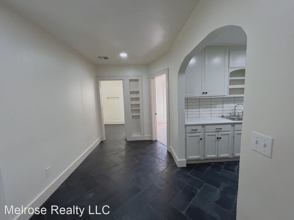 2544 Nw 21st Street - Photo 5