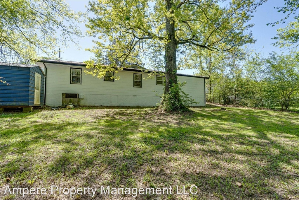 915 Altamaha St - Photo 11