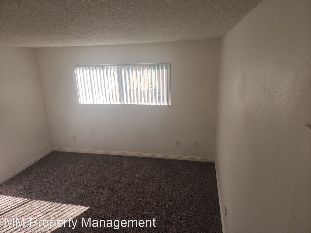 5189 Revere Street (rental Office) - Photo 26