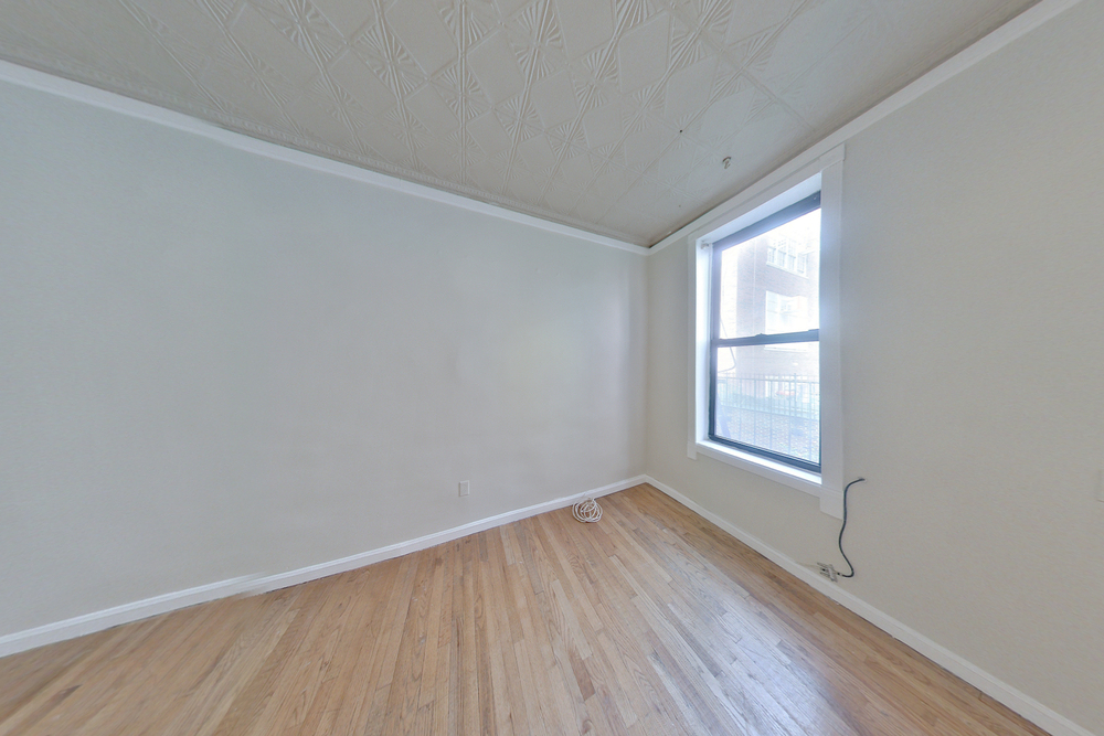 607 East 11th Street - Photo 10