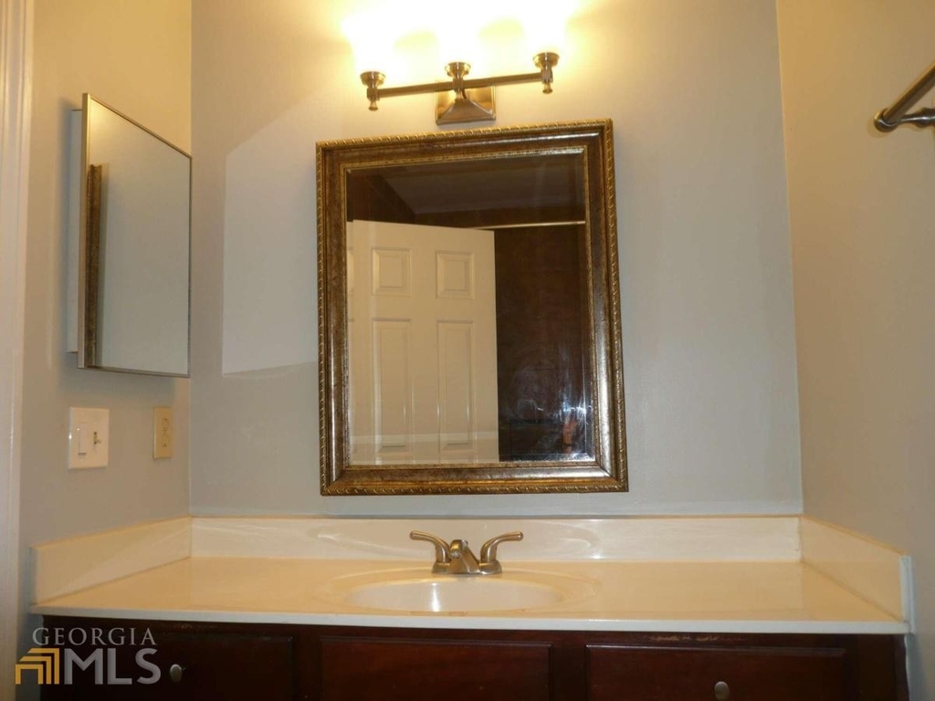 34 Mount Vernon Circle - Photo 14