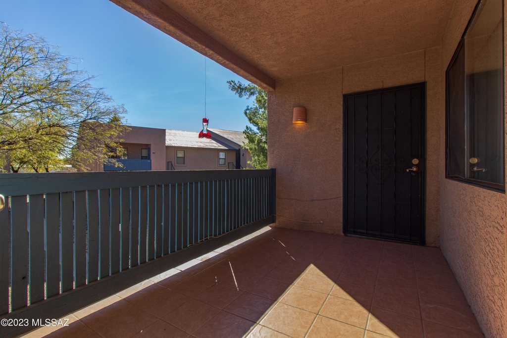 8080 E Speedway Boulevard - Photo 3