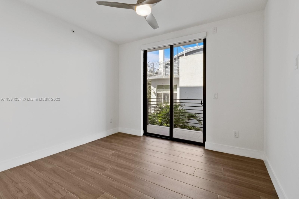 3265 Bird Avenue - Photo 13