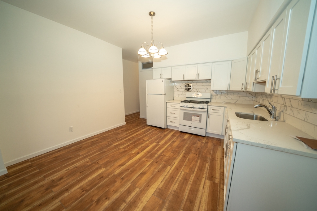 21-6 24th Avenue - Photo 1