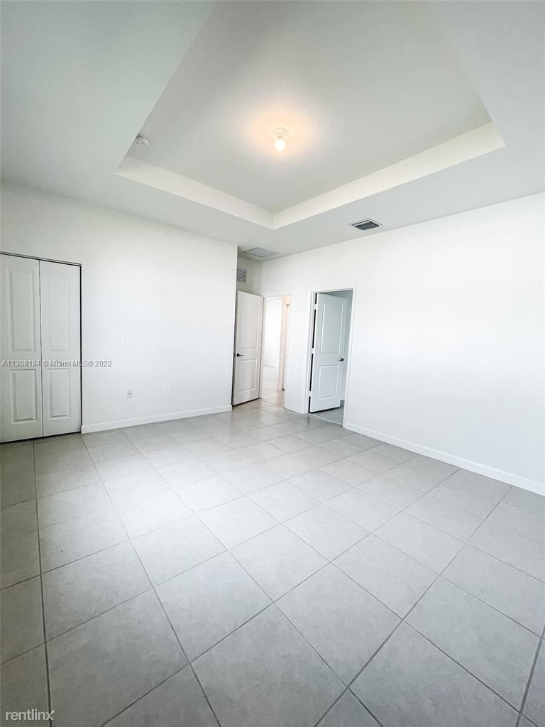 11915 Sw 241st Ter - Photo 4