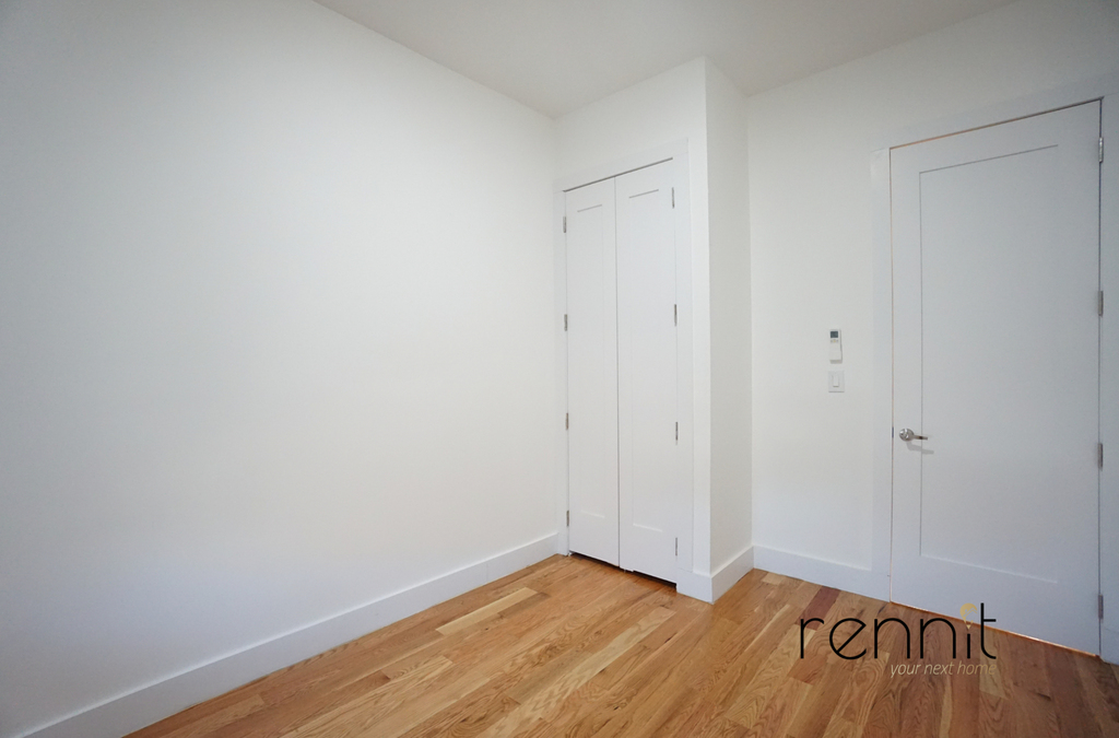 279 Onderdonk Avenue - Photo 9