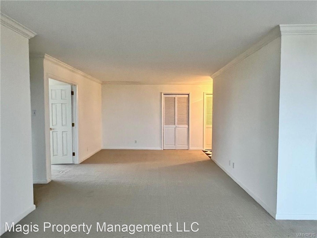 1088 Delaware Avenue - Photo 3