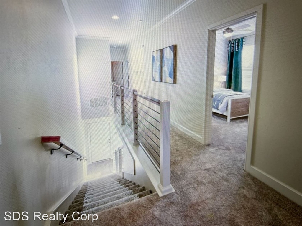 2624 Sw 74th - Photo 3