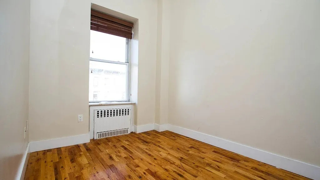 636 St Marks Avenue - Photo 3