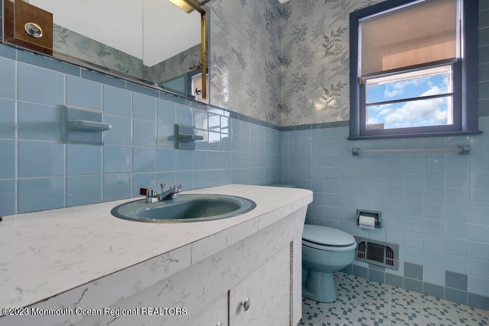 7 Howell Avenue - Photo 22