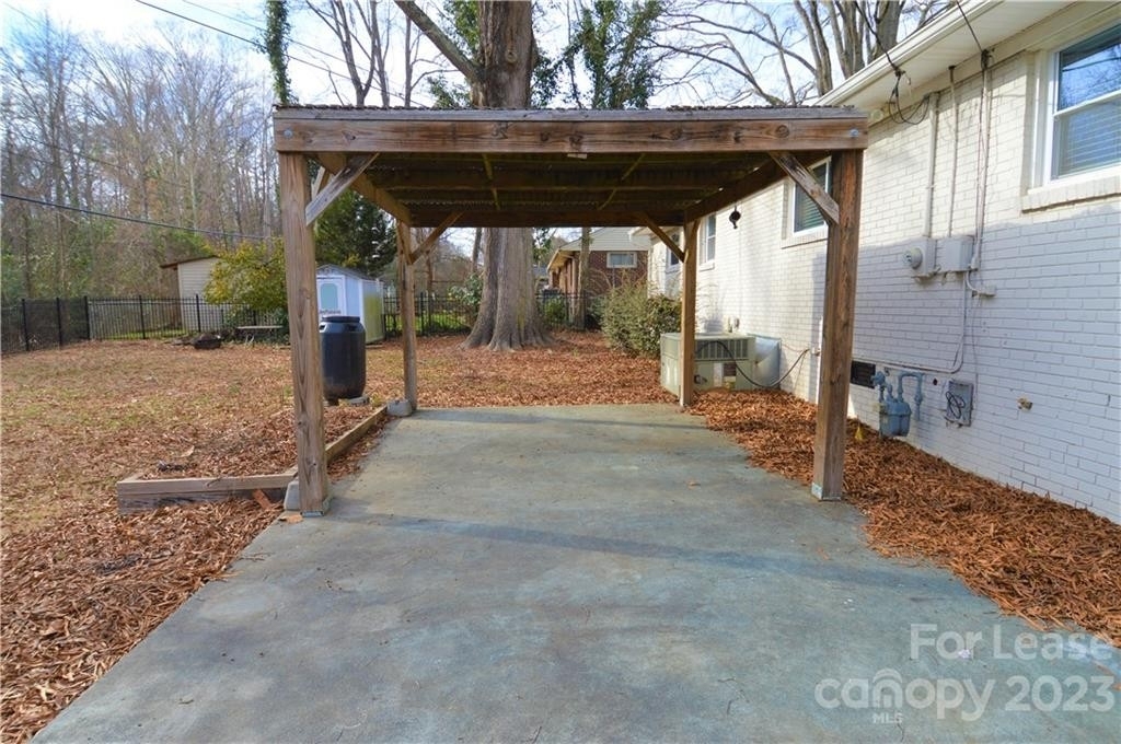 1020 Montford Drive - Photo 1