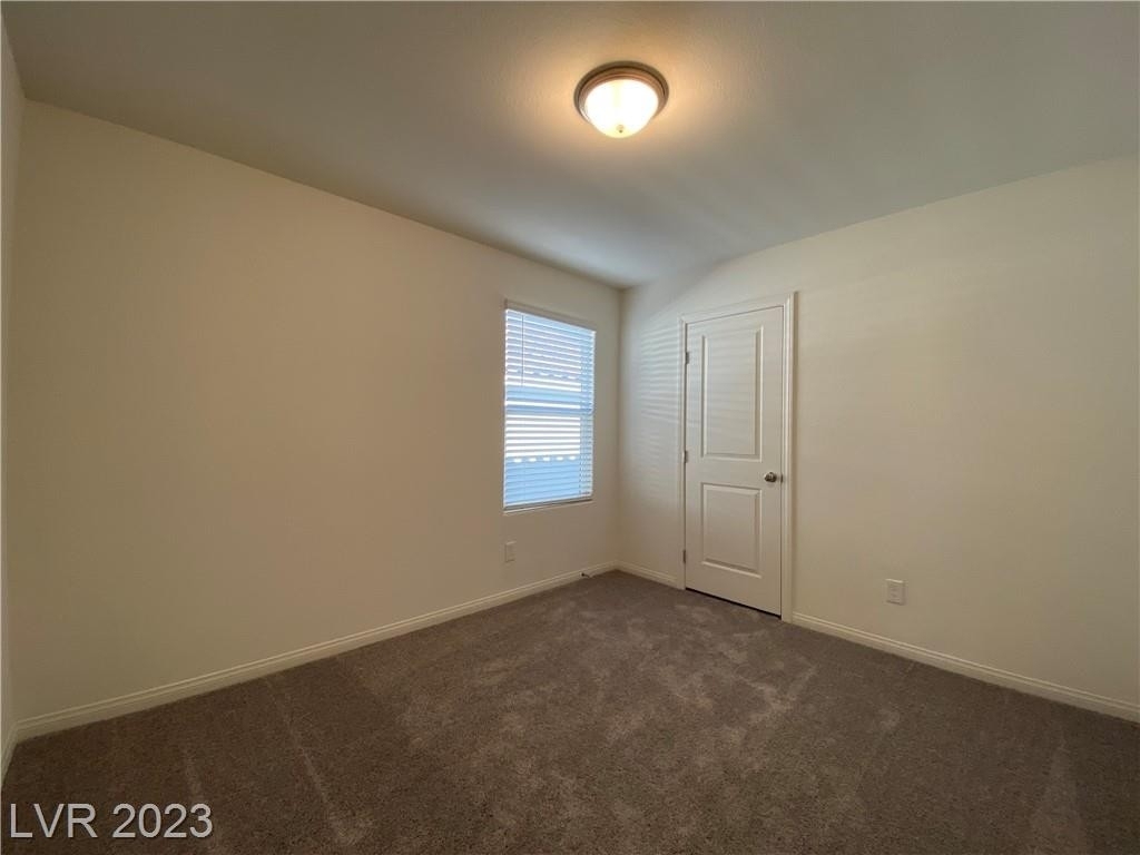 5746 Prima Street - Photo 17