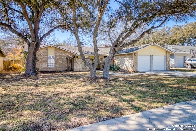 2022 Shadow Cliff St - Photo 0